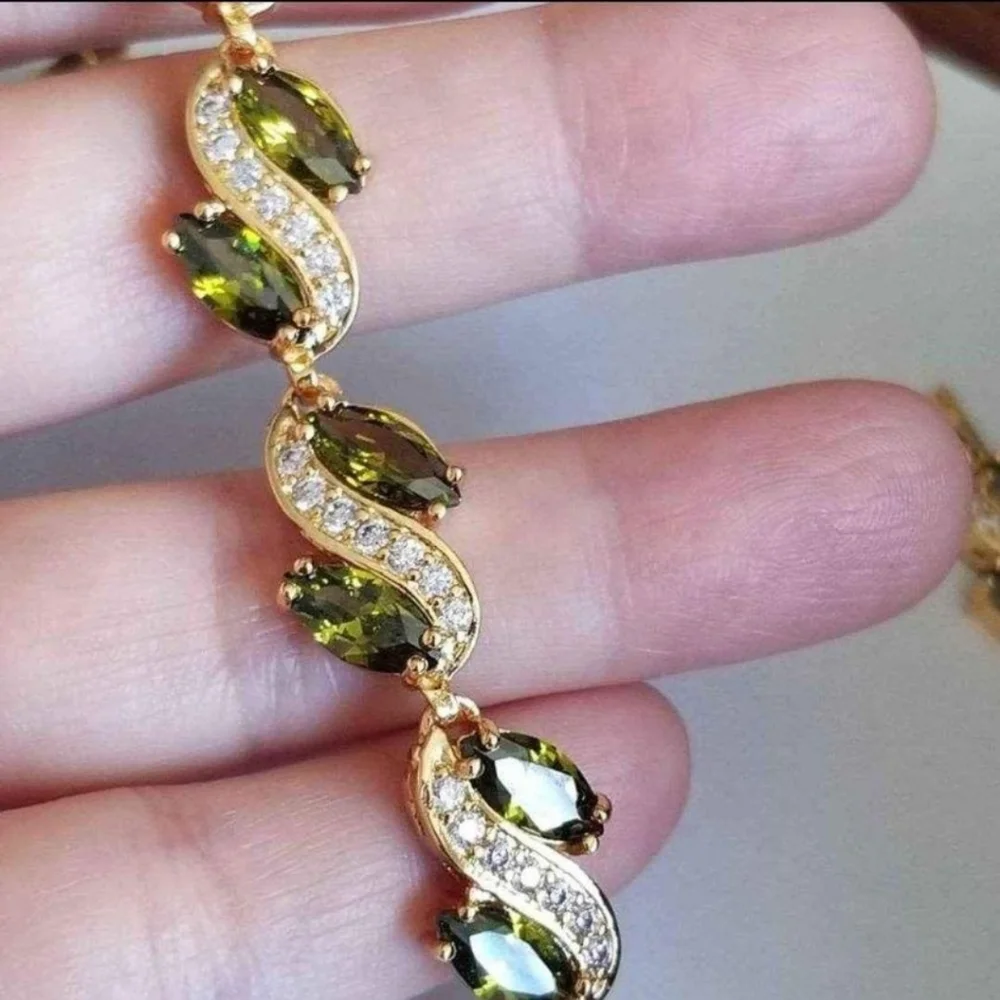 New 18K Gold Plated Marquise Cut Peridot Diamond Bracelet Women With Extender - Picture 5 of 7